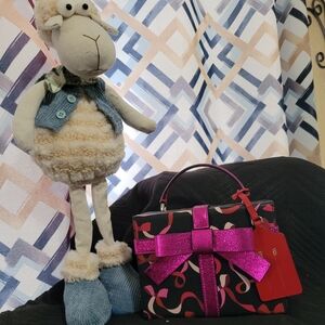 ONE DAY PRICE CHANGE! GET READY FOR THOSE CHRISTMAS PARTIES! Kate Spade Purse